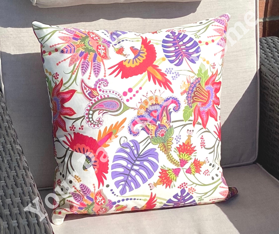 Colourful outdoor cushion for your garden. Weatherproof fabric is water resistant and UV resistant. Cushion covers are zipped and washable.