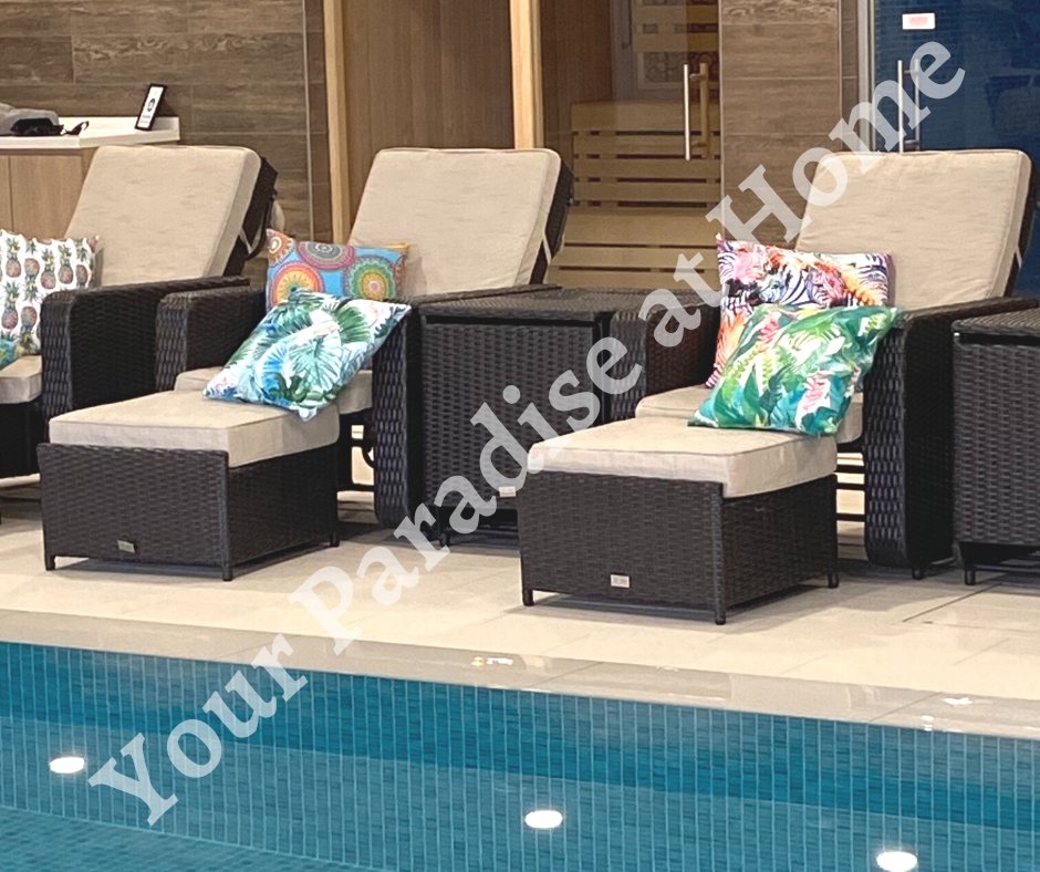 Hummingbirds Outdoor Cushion Cover