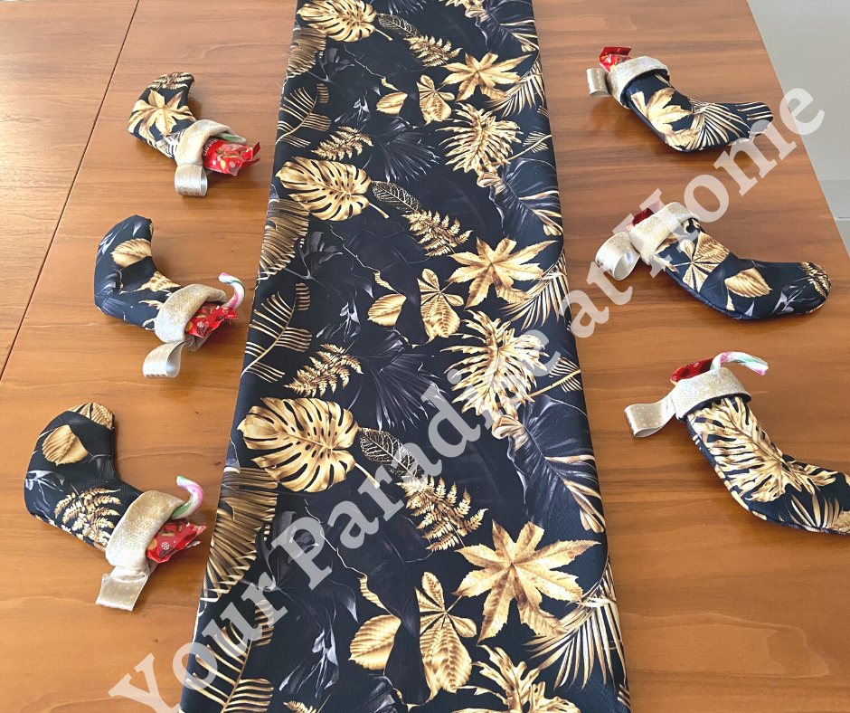 Gold Palm Leaves Table Runner