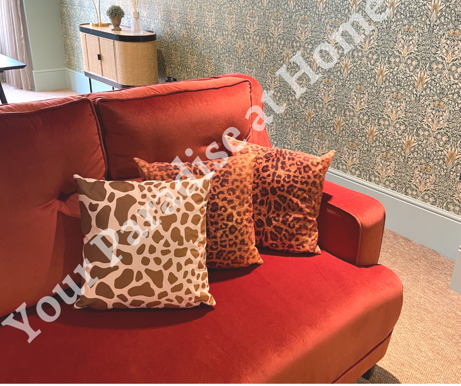 Giraffe Velvet Cushion Cover
