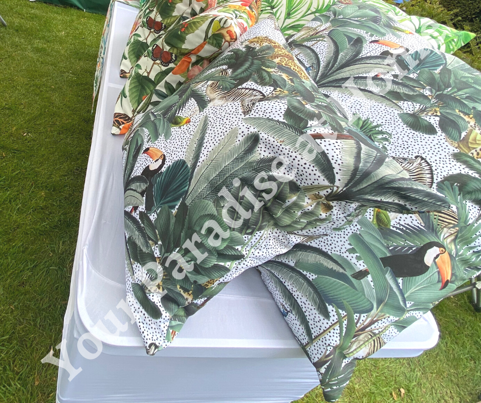 Outdoor weatherproof cushion for the garden. Made with jungle style Congo print fabric. Water resistant and UV resistant, zipped and washable cushion cover.